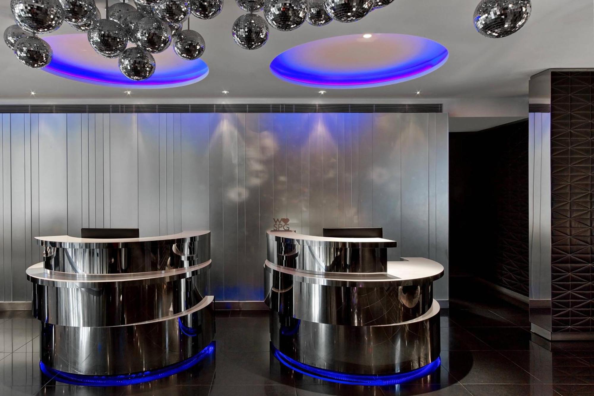W London Hotel Bagian luar foto